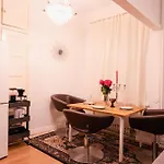Lovely Flat In The Heart Of Apartment *