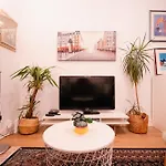 Lovely Flat In The Heart Of * הלסינקי