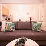 Lovely Flat In The Heart Of *