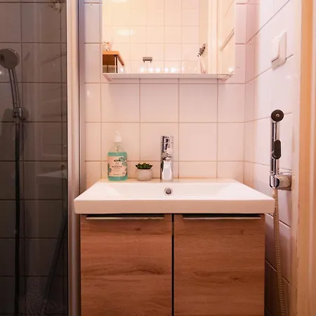 דירה Lovely Flat In The Heart Of הלסינקי
